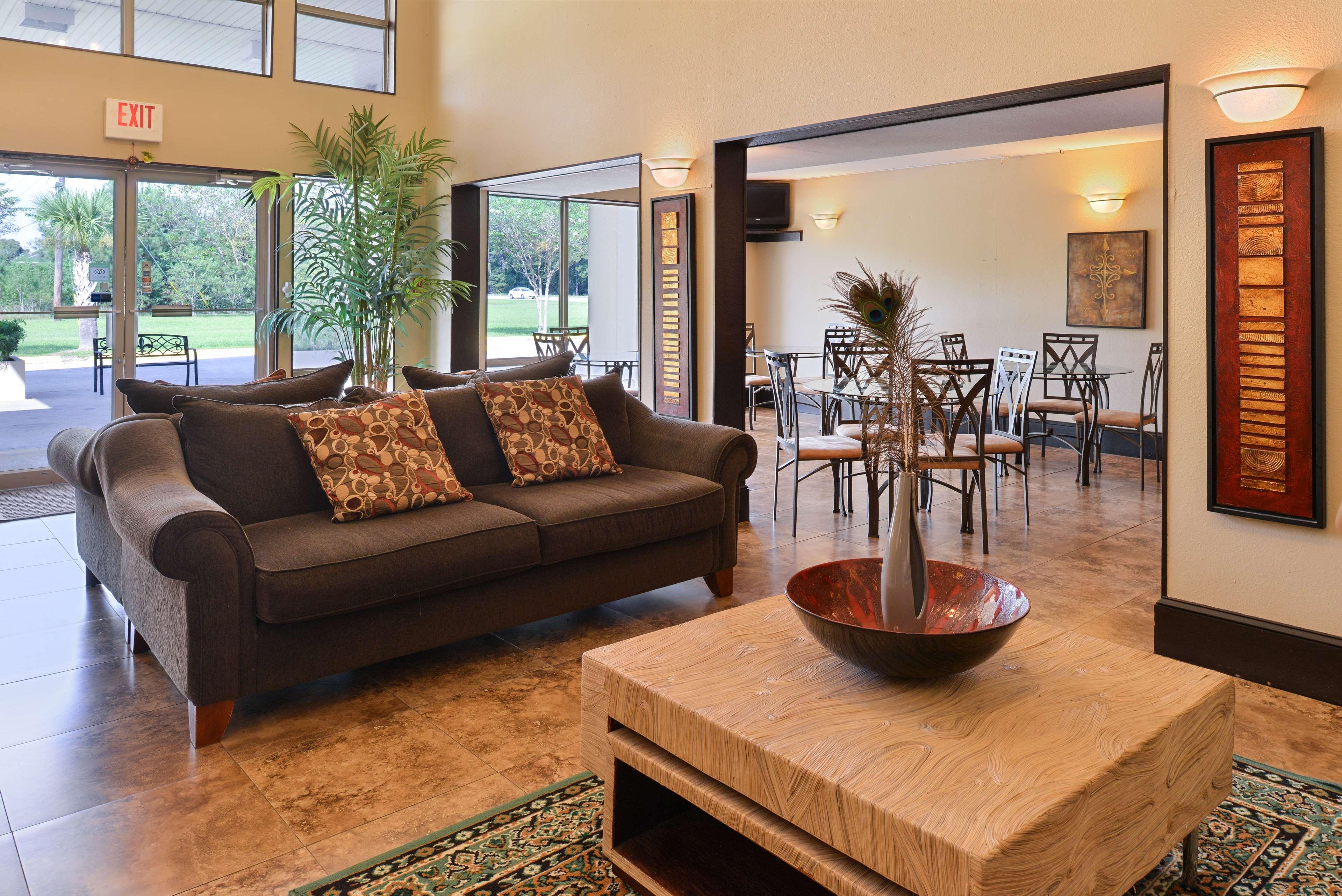 Vila Galé Eco Resort do Cabo - All Inclusive Cabo de Santo Agostinho Exterior foto The lobby of the Student Union Building