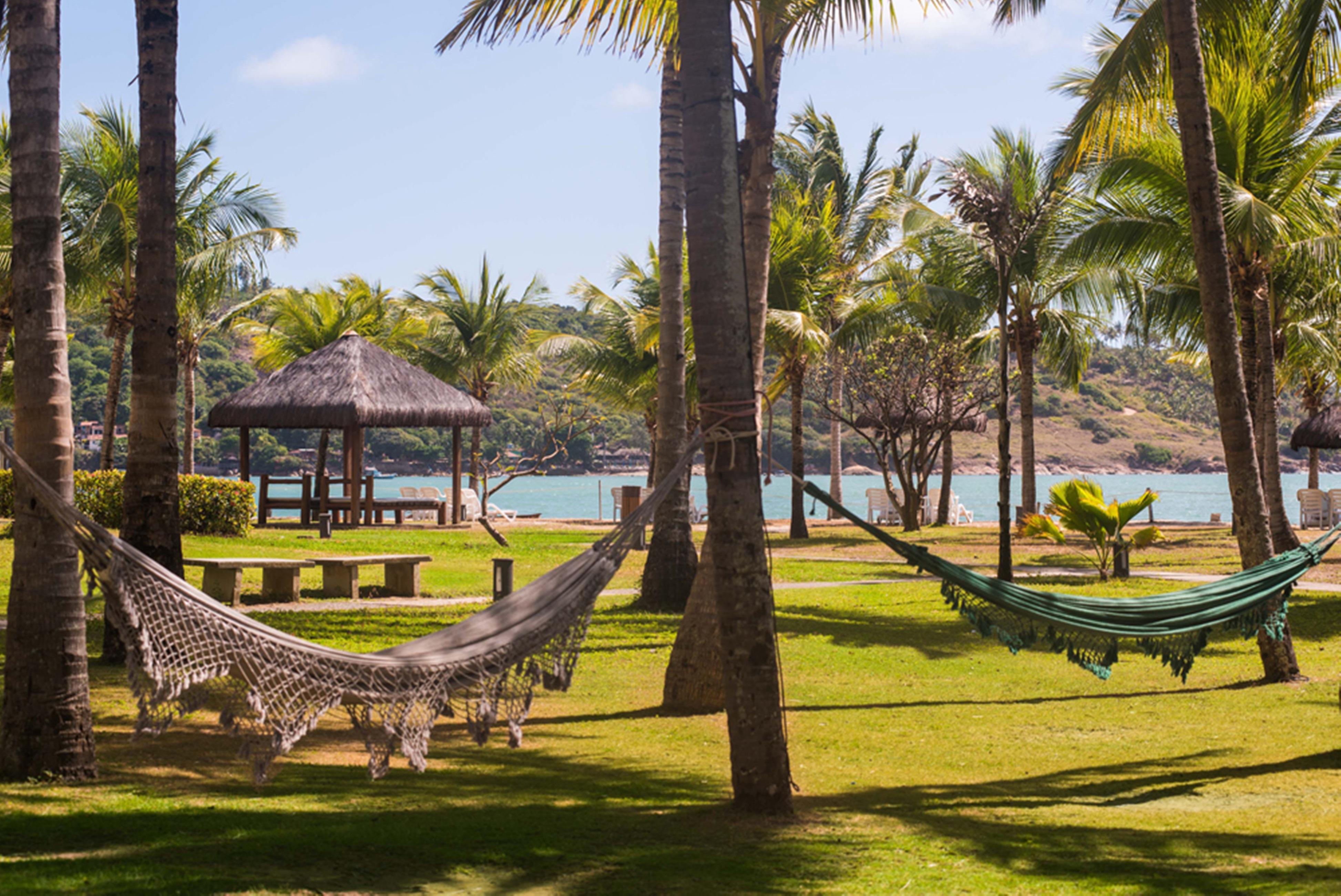 Vila Galé Eco Resort do Cabo - All Inclusive Cabo de Santo Agostinho Exterior foto Hammocks at the beach